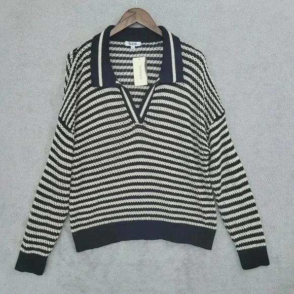 NWT 525 Striped Pullover Knit Sweater Black/White Medium 20PT - Picture 1 of 8